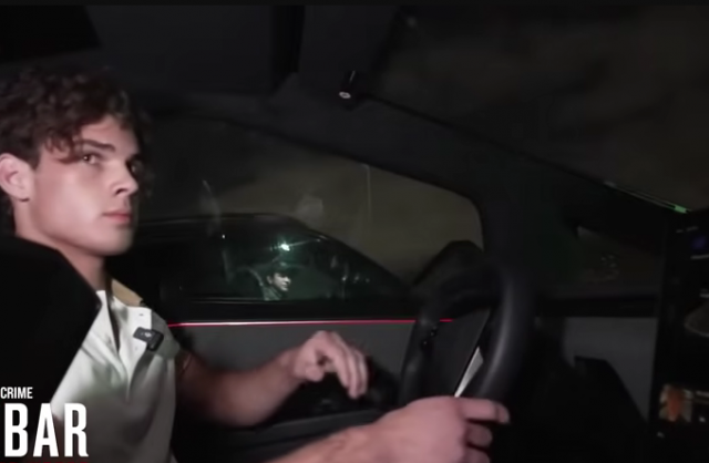 Who is Responsible When Robots (Clones, Robotoids) Kill? Who is Responsible When Robots (Clones, Robotoids) Kill?