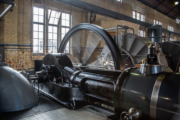 Why the Right Pump Choice Quietly Decides Whether Your System Survives the Next Crisis