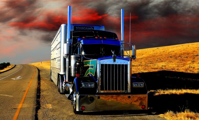 Data Indicates There Could Be Hundreds of Semi-Trailer Truck Driving Serial Killers at Large – Unsolved Mystery on ‘the Big Lonely’ (Videos)