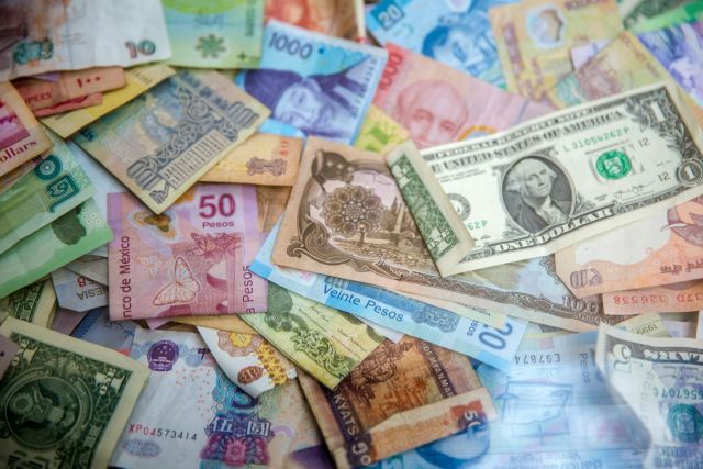 The World Runs on More Than 180 Currencies: Navigating Global Payment Complexity