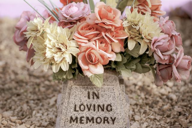 A Final Act of Care: How to Choose a Crematory for Your Loved One