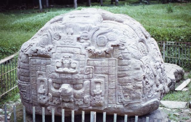 ‘Cosmic Monster’ Zoomorph At Quiriguá Ruled By Cauac Sky, Great Maya Leader
