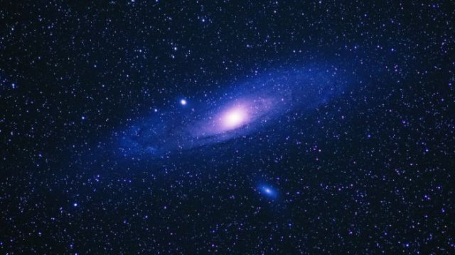 Dark Matter Exists Alongside ‘Dark Photons’ In A Hidden Fifth Dimension – New Theory