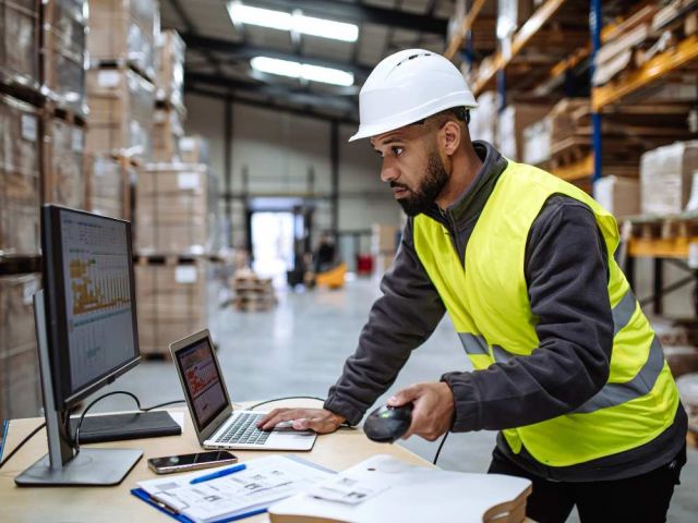 Cloud Based WMS Integration Challenges in Multi-Warehouse Operations